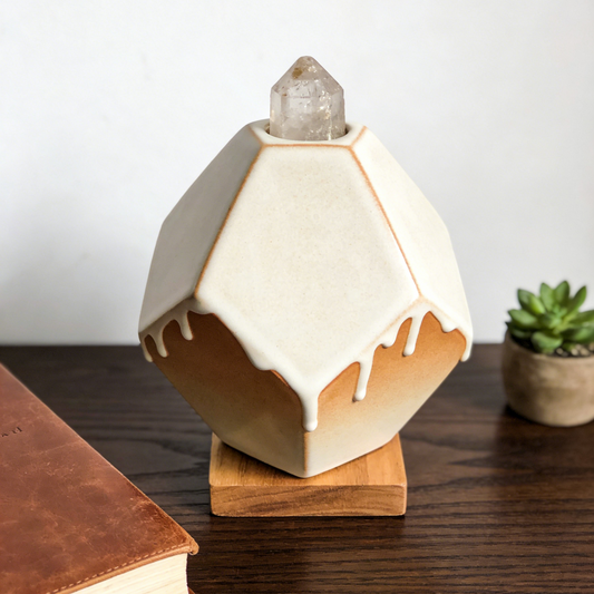 Drip Glaze Ceramic Crystal Diffuser Lamp - Geometric Terracotta & White Desk Decor with Natural Crystal Point